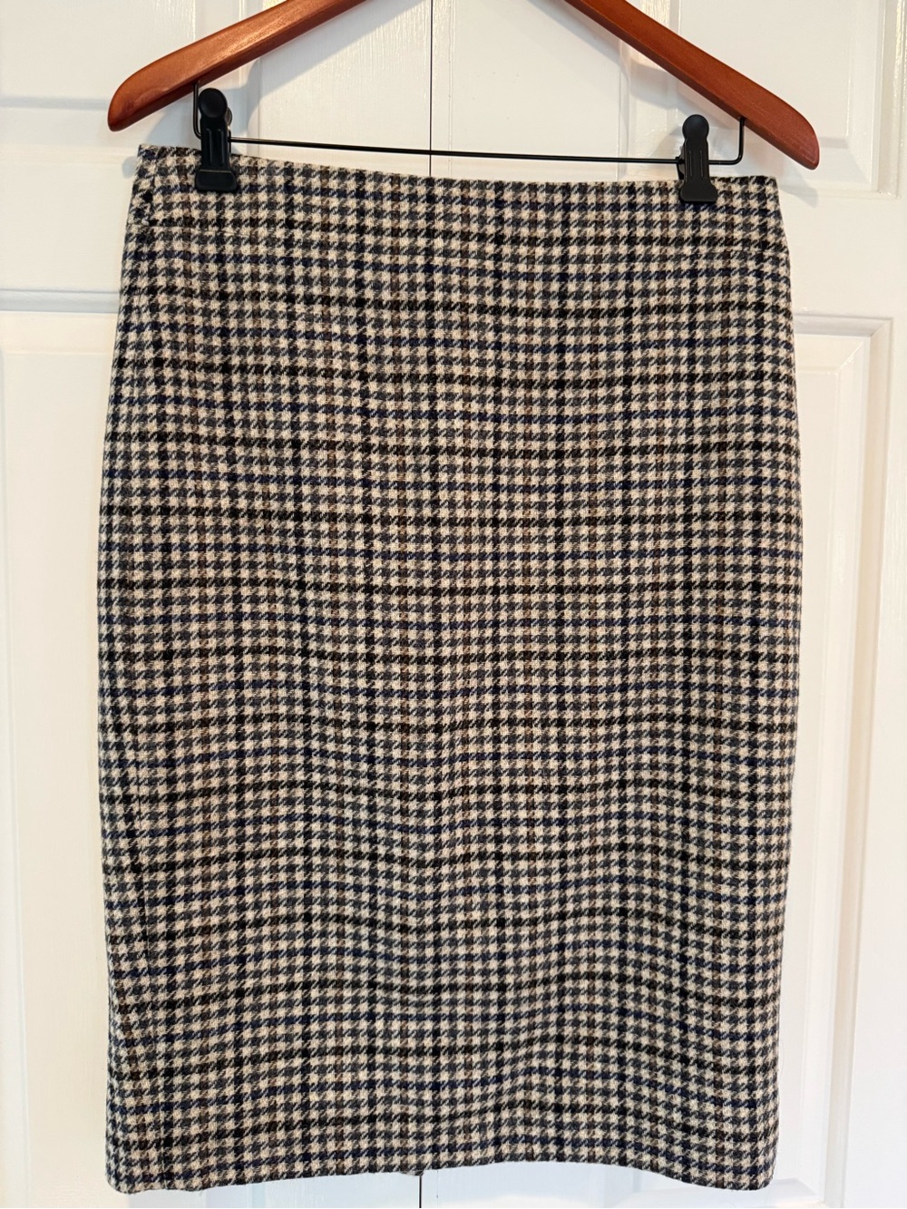 J. Crew Black and White Houndstooth Pencil Skirt